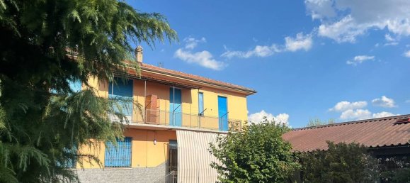 8 bedrooms House in Asti, Italy No. 279729 6