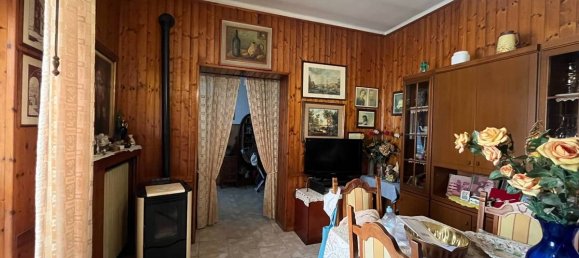 8 bedrooms House in Asti, Italy No. 279729 12