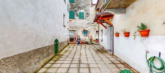 4 Schlafzimmer Haus in Rocca Grimalda, Italy, Nr. 345098 22