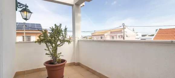 4 bedrooms Villa in Corroios, Portugal No. 119806 41