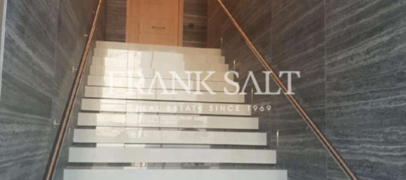 Офис 190м² в Сент-Джулианс, Мальта № 12251 2