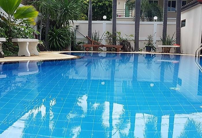 5 bedrooms Cafe / restaurant in Pattaya, Thailand No. 4089