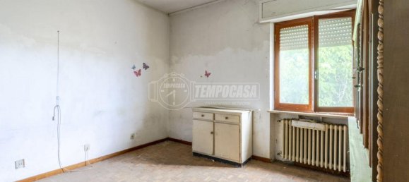 4-salle Maison à Montecosaro, Italy No. 7011 23