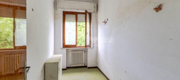 4-salle Maison à Montecosaro, Italy No. 7011 25