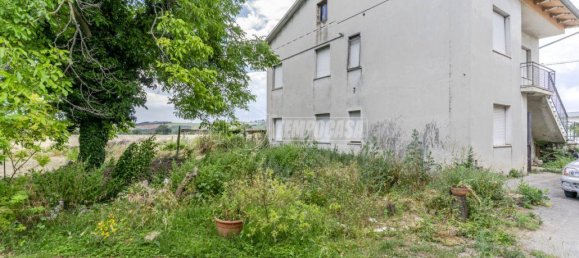 4-salle Maison à Montecosaro, Italy No. 7011 5