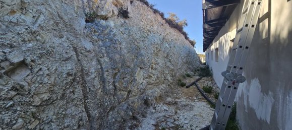 3 bedrooms Villa in Armou, Cyprus No. 9303 22