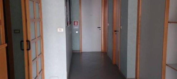 5 rooms Apartment in Asti, Italy No. 36067 3