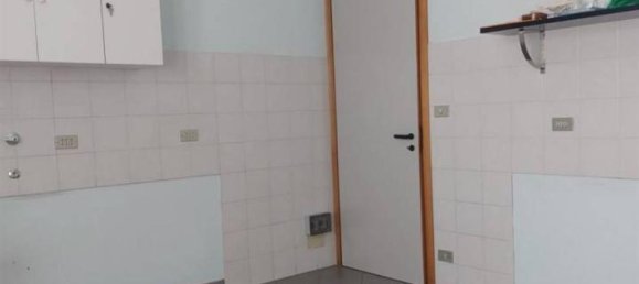 5 rooms Apartment in Asti, Italy No. 36067 8
