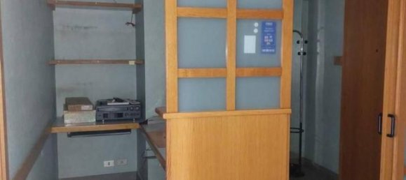 5 rooms Apartment in Asti, Italy No. 36067 4