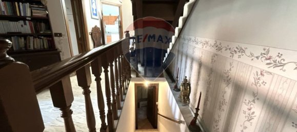 Casa de 6 dormitorios en Arese, Italy No. 357919 21