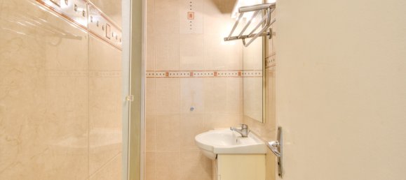 Apartamento de 2 dormitorios en Paris, France No. 173543 7