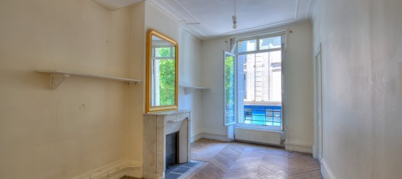 Apartamento de 2 dormitorios en Paris, France No. 173543 5