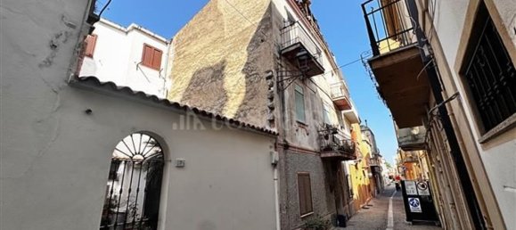 10 bedrooms House in Olbia, Italy No. 343424 2