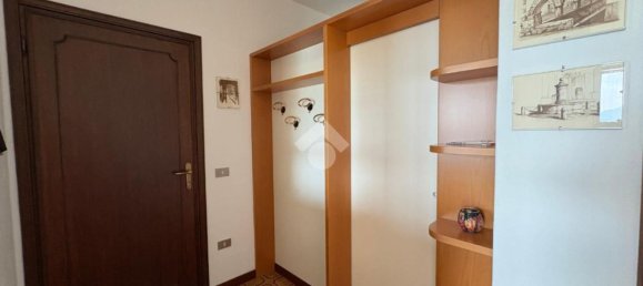 3 rooms Apartment in Albino, Italy No. 273733 3