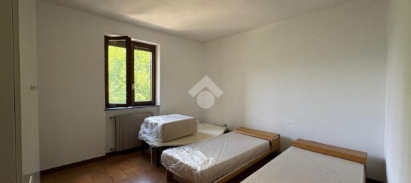 3 rooms Apartment in Albino, Italy No. 273733 9