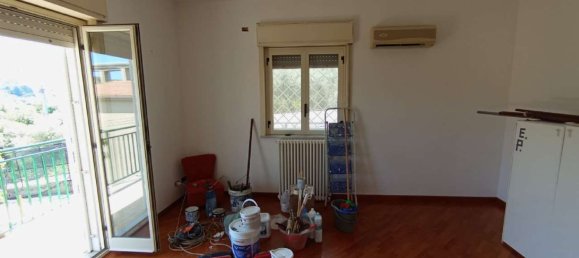 Вилла с 6 спальнями в Кампофеличе ди Рочелла, Италия № 345724 17