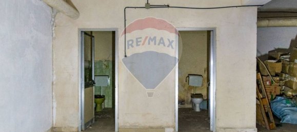 Propiedad comercial de 1 habitación en Palermo, Italy No. 45652 21