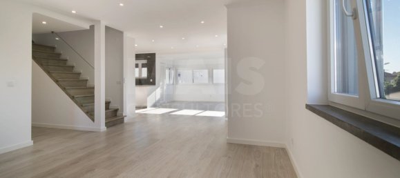 7 bedrooms House in Oeiras, Portugal No. 115002 17