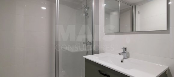 7 bedrooms House in Oeiras, Portugal No. 115002 38