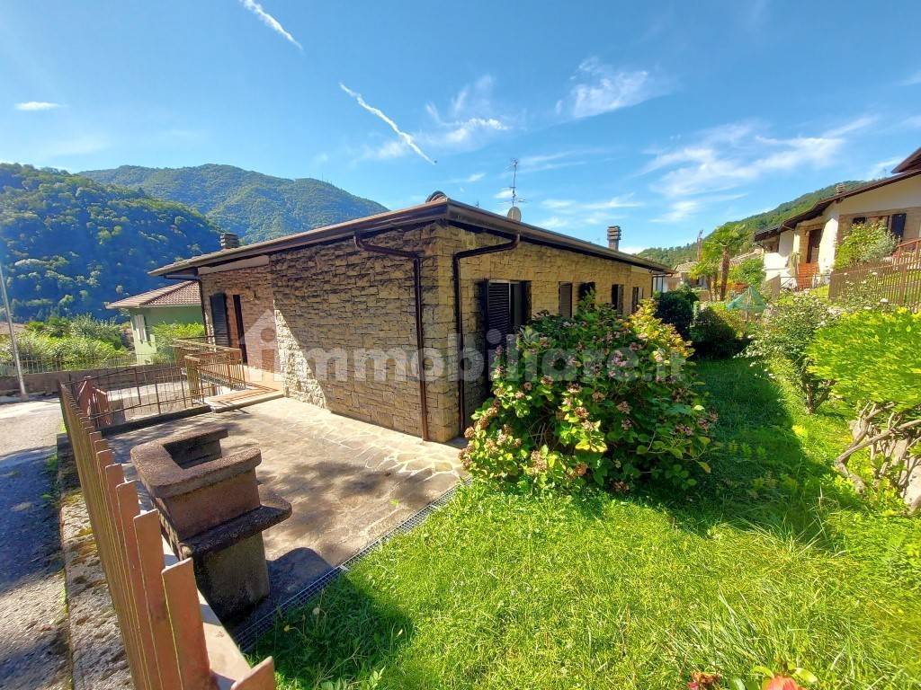 3 Schlafzimmer Villa in Vestone, Italy, Nr. 355744