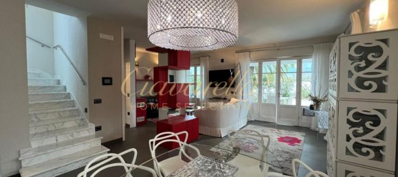 Villa de 6 divisões em Forte dei Marmi, Italy N.º 28871 18