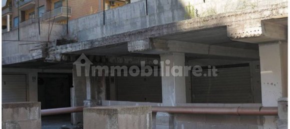 1 room Garage in Rome, Italy No. 224105 24