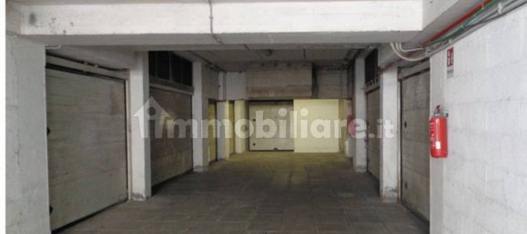 1 room Garage in Rome, Italy No. 224105 15
