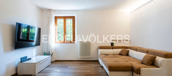 5 rooms Apartment in Lastra a Signa, Italy No. 301498 2