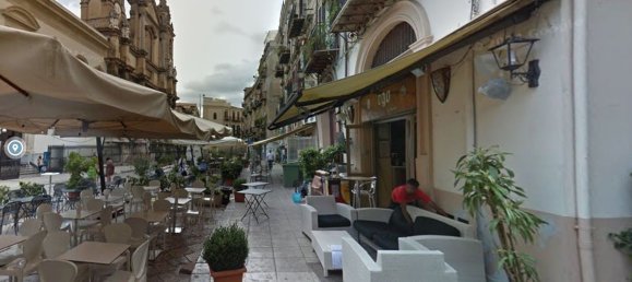 Propriété commerciale à Palermo, Italy 89m² No. 73588 3