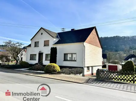 4 bedrooms House in Saarland, Germany No. 11782