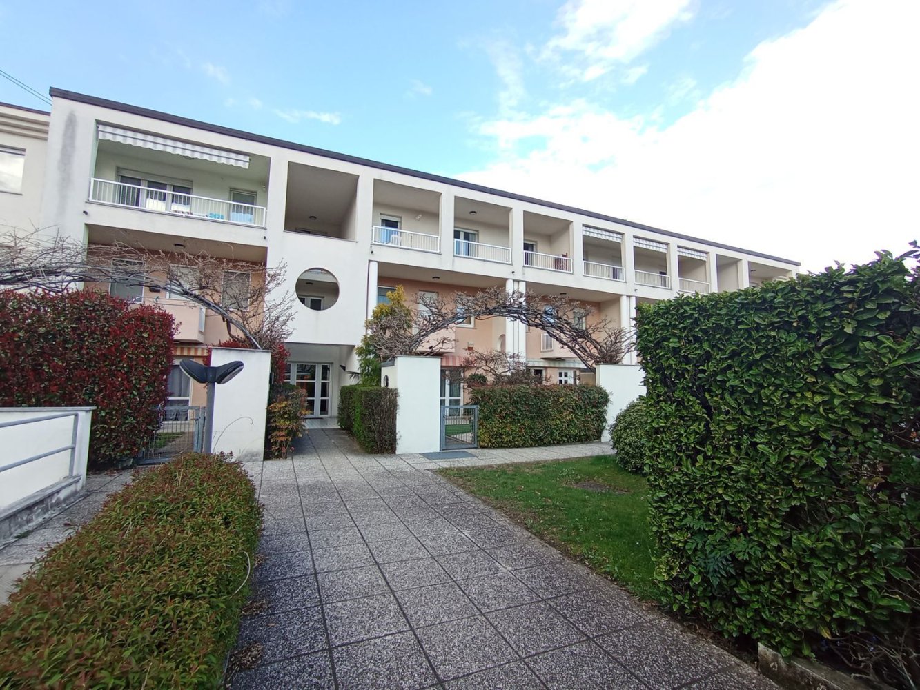 Дуплекс с 4 комнатами в Мати, Италия № 1833