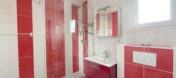 3 bedrooms Villa in Peron, France No. 203179 10