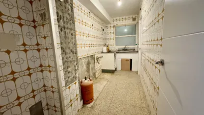4 chambres Appartement à Montornes Del Valles, Spain No. 135909