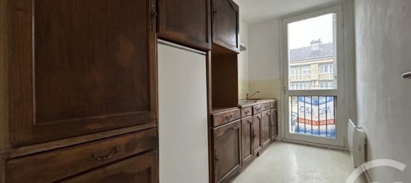 Apartamento de 1 dormitorio en Pont-Sainte-Maxence, France No. 42574 5