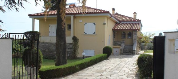 Вилла с 6 спальнями в Литохорон, Греция № 4453 6