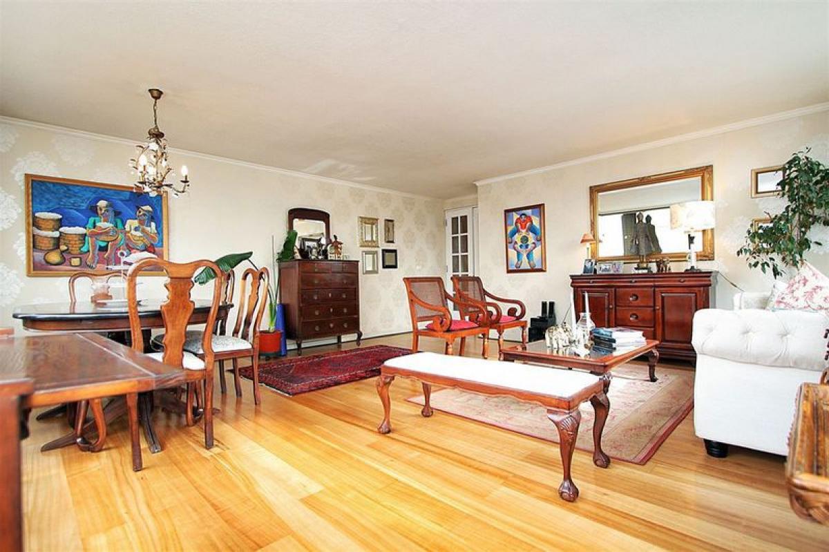 4 bedrooms Apartment in Santiago, Chile No. 4462