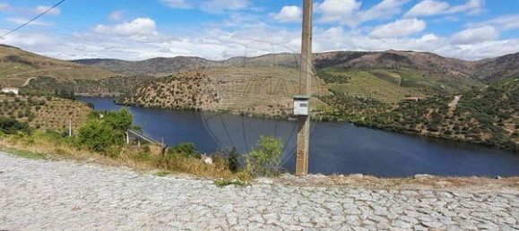 3 bedrooms House in Vila Nova de Foz Coa, Portugal No. 27969 10