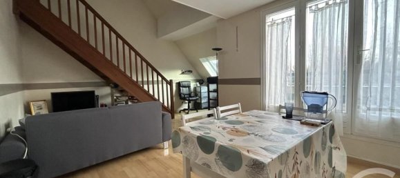 2 chambres Duplex à Pontpoint, France No. 48982 2