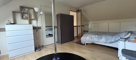 2 chambres Duplex à Pontpoint, France No. 48982 11