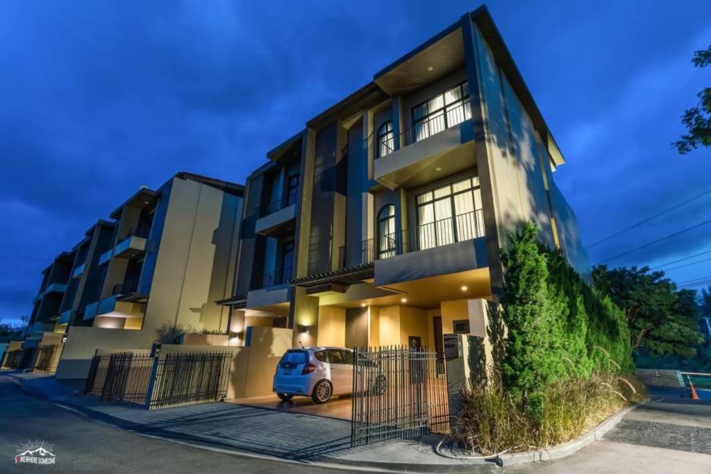 3 chambres Maison de ville à Hua Hin, Thailand No. 62092