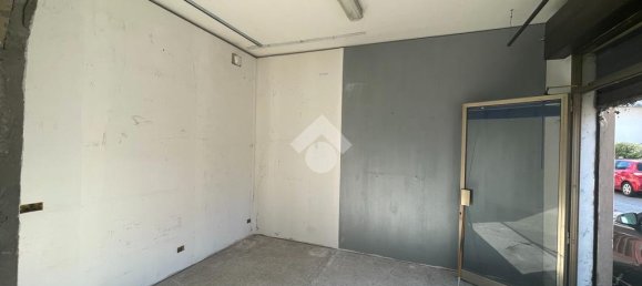 1 room Commercial property in Venice, Italy No. 341379 2