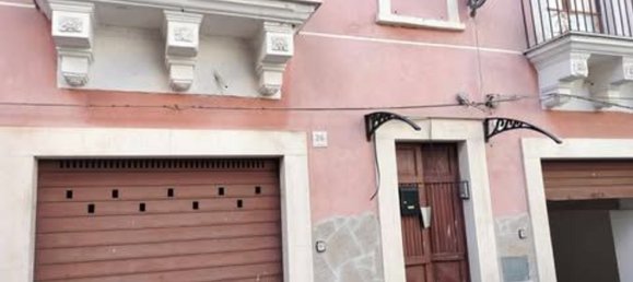 3 bedrooms House in Lentini, Italy No. 327340 2