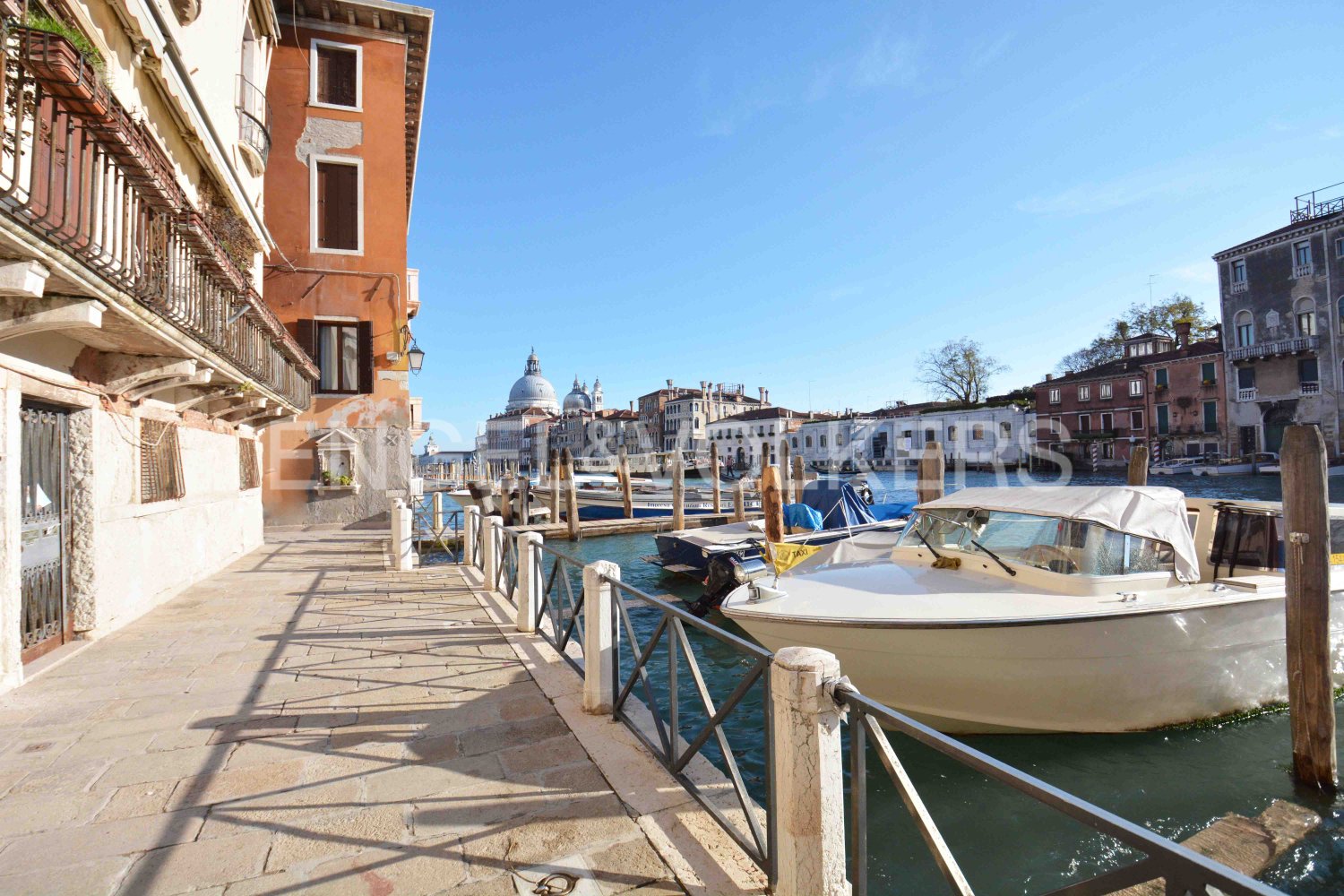 1 bedroom Apartment in Venice, Italy No. 105277