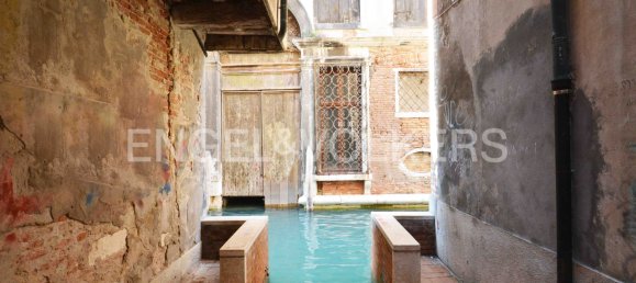 1 bedroom Apartment in Venice, Italy No. 105277 18