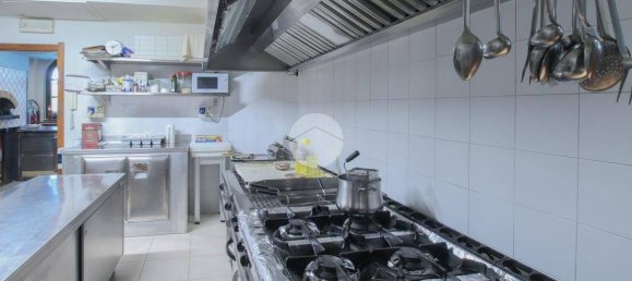 Oficina de 3 habitaciónes en Truccazzano, Italy No. 294990 8