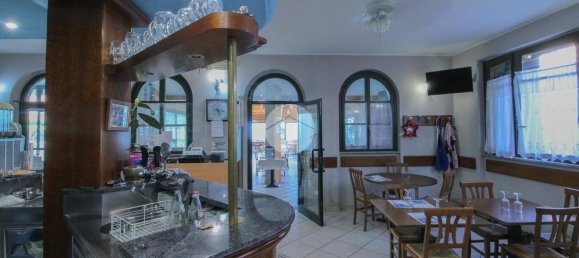 Oficina de 3 habitaciónes en Truccazzano, Italy No. 294990 7