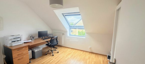 5 bedrooms House in Nantes, France No. 281267 9