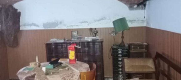 11-Zimmer Haus in Donnas, Italy, Nr. 78619 2