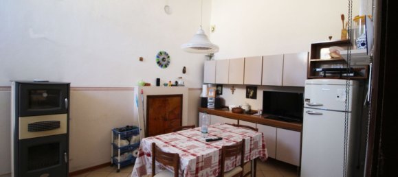 5 bedrooms Apartment in Fermignano, Italy No. 326644 3