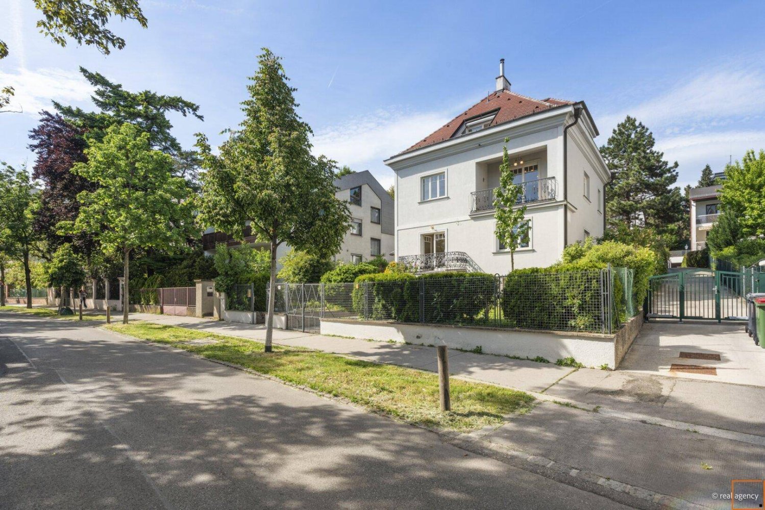 Вилла с 9 комнатами в Дёблинг, Австрия № 179703